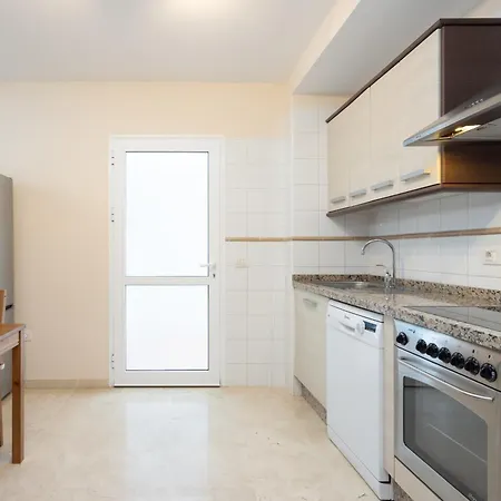 Azalea - بويرتو ذي لا كروز