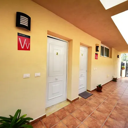 Azalea - * بويرتو ذي لا كروز